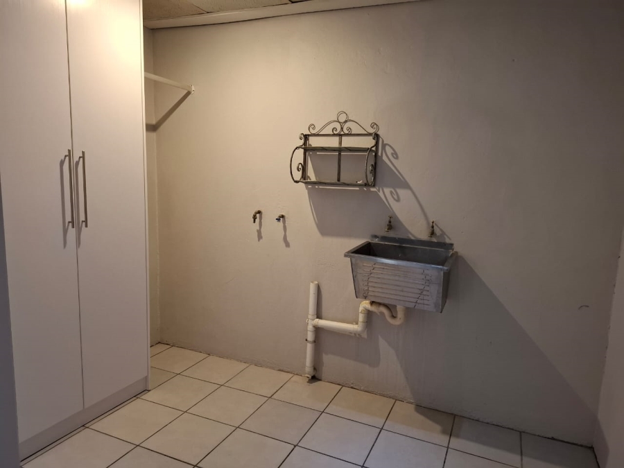 4 Bedroom Property for Sale in Park West Free State